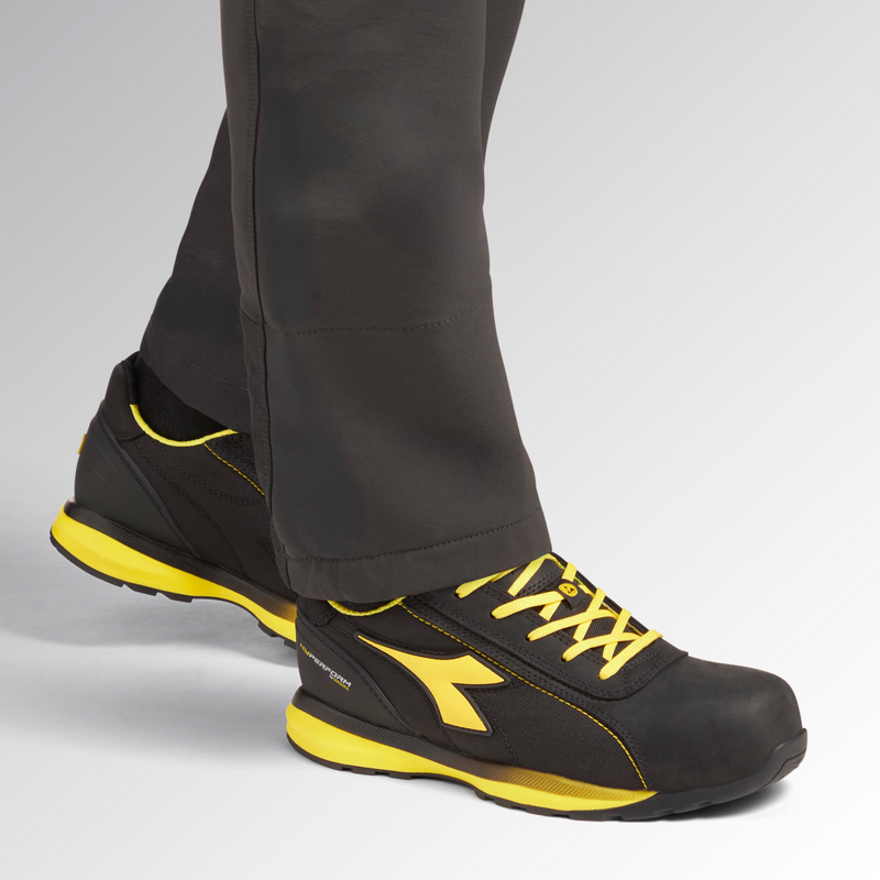 Carica immagine in Galleria Viewer, GLOVE HYPERFORM LOW <br> S3S FO HRO SR ESD
